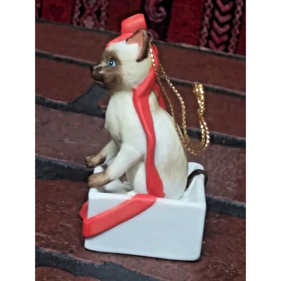 Bow Brummel by Irene Spencer Siamese Cat Ornament Christmas - Made by Roman 1989 - Picture 2 of 7